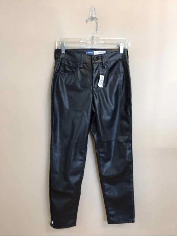 OLD NAVY SIZE 0 PETITE Ladies PANTS