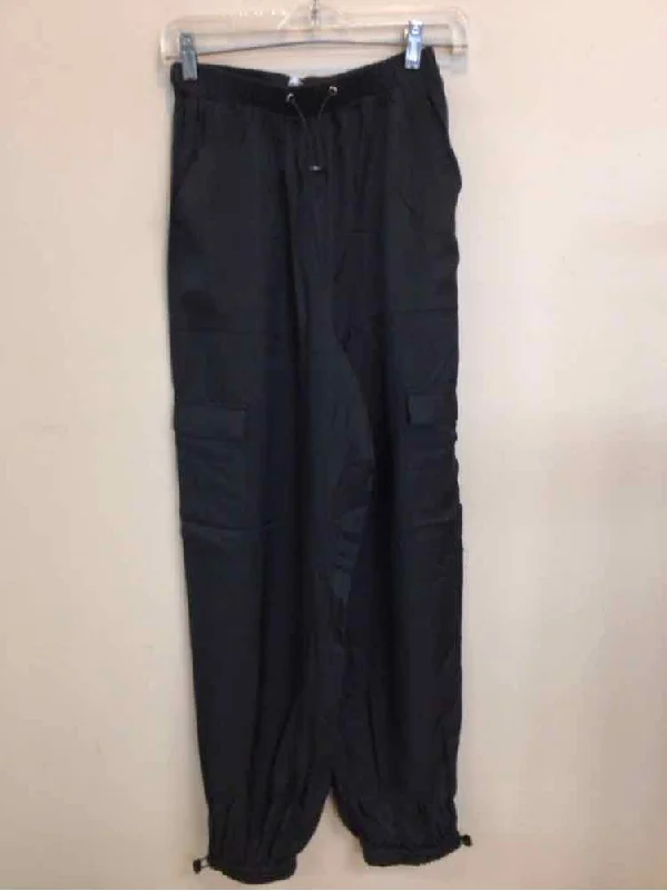 SHOWPO SIZE 4 Ladies PANTS