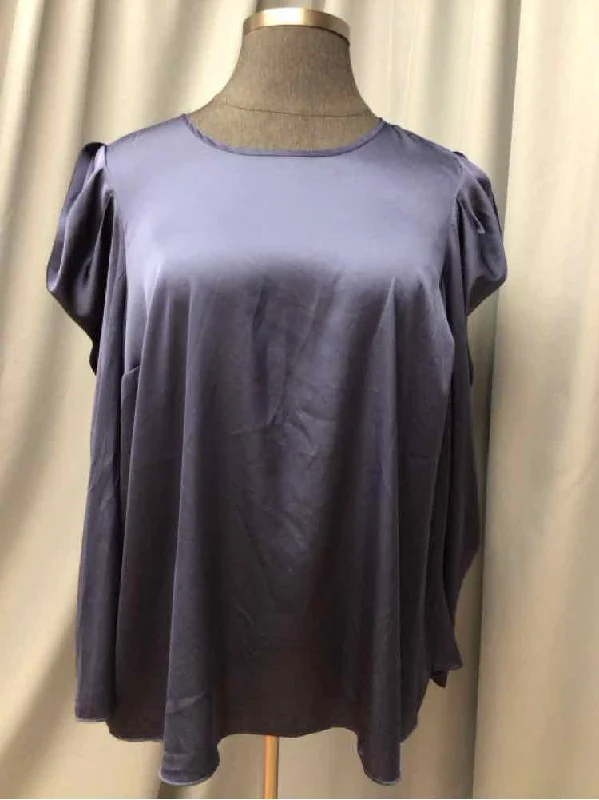 TORRID SIZE 18/20 Ladies BLOUSE