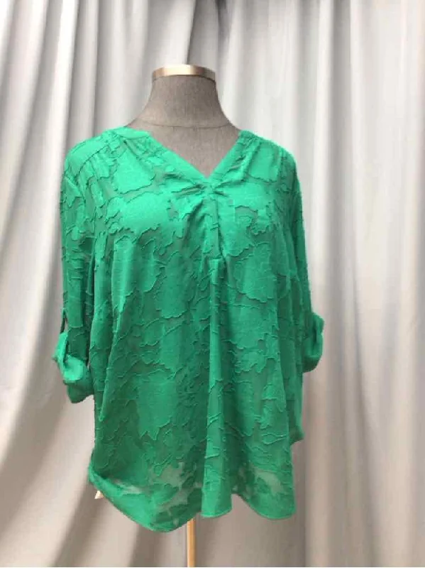 TORRID SIZE 26 Ladies BLOUSE